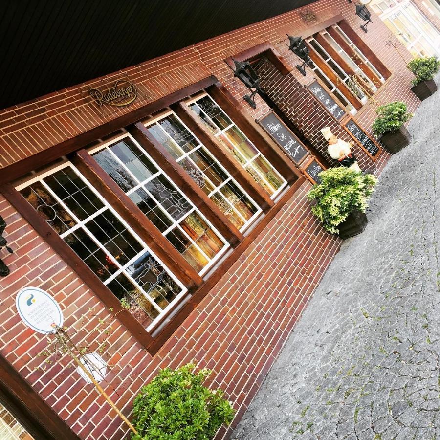 Altes Gasthaus Kuhr - Hotel & Restaurant Papenburg Exterior foto